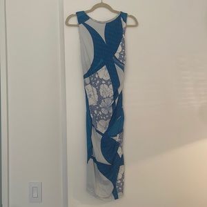 Emilio Pucci Blue and White Cocktail Dress. Size US 6
